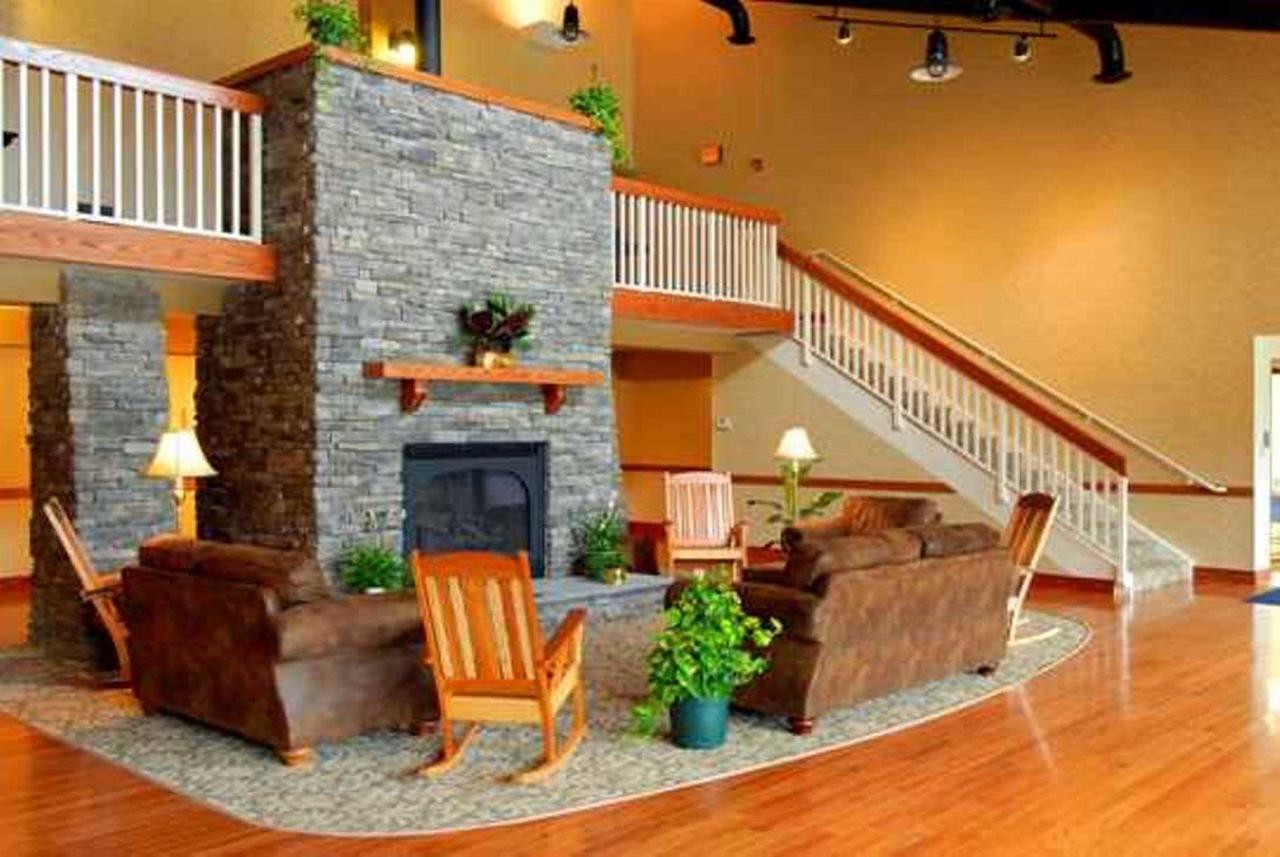 Chief Logan Lodge Hotel&Conference Bagian luar foto